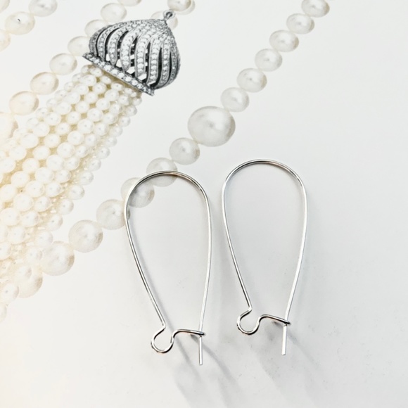 Simple Minimalist Women’s Sterling Silver Earrings Set Lightweight 1.5 x0.5 in - Picture 2 of 7